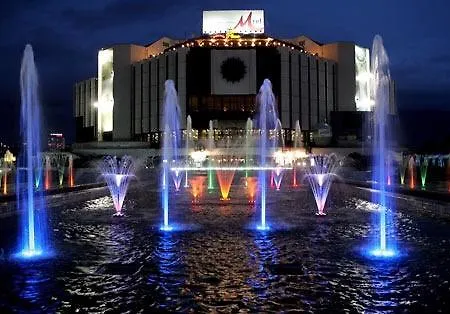 Central Garden *